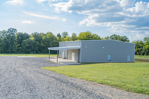 farmhousestudios241